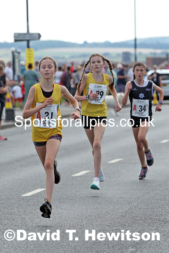 Girls under-13s 2021 Northern 6 and 4 Stage and Young Athletes Road Relays, Redcar. Photo: David T. Hewitson/Sports for All Pics